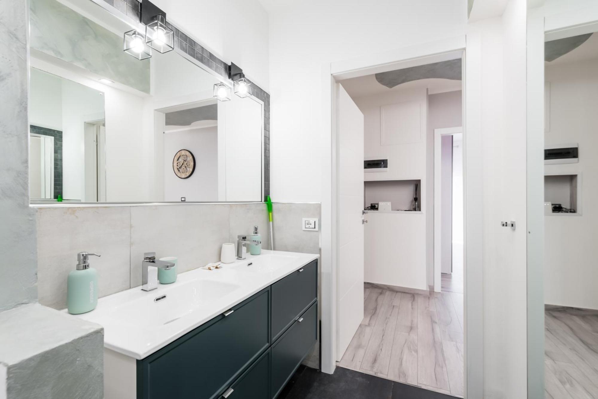 Moderno Bilocale A 5 Minuti Dal Centro Storico Apartman Torino Kültér fotó